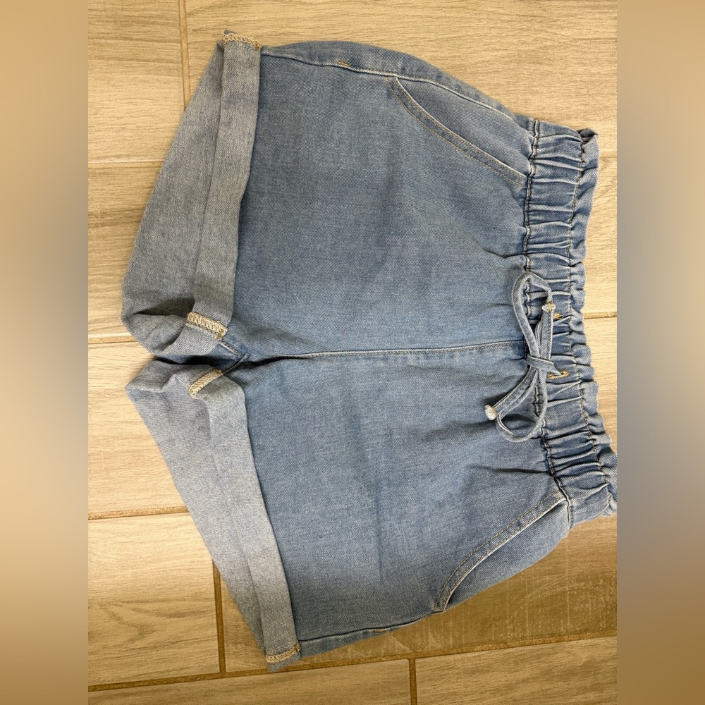 SHEIN Light Blue Denim Gathered Shorts